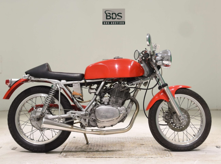 Мотоцикл Honda CB250RS с пробегом 5207 km