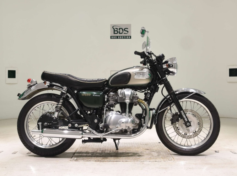 Мотоцикл Kawasaki W650 с пробегом 17713 km