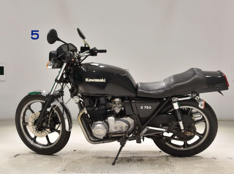 Мотоцикл Kawasaki KZ750 з пробігом 54527 km