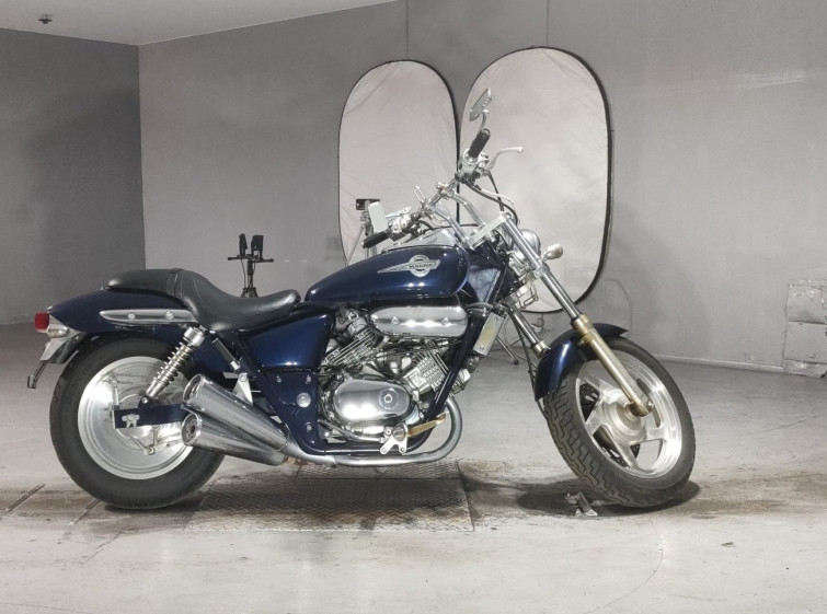 Мотоцикл Honda MAGNA250 с пробегом 36128 km