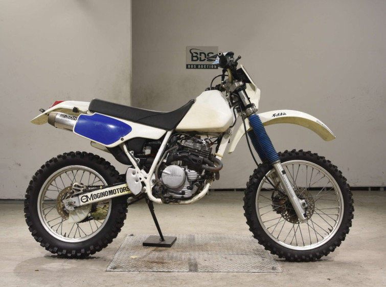 Мотоцикл Honda XR250 з пробігом 24490 km