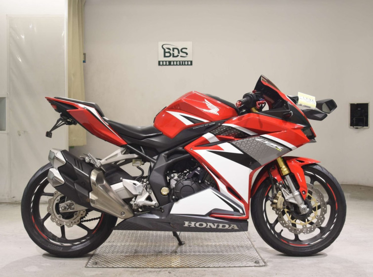 Мотоцикл Honda CBR250RRA з пробігом 13581 km