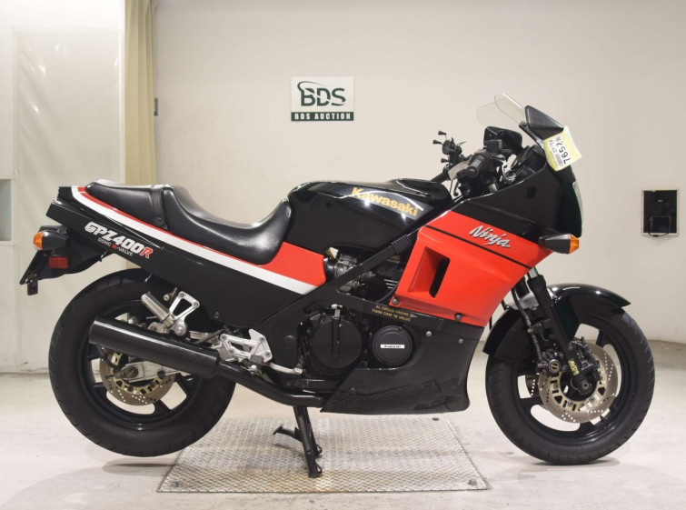 Мотоцикл Kawasaki GPZ400R с пробегом 22316 km