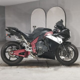 Мотоцикл Yamaha YZF-R1 с пробегом 73413 km
