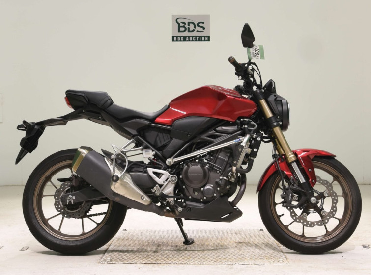 Мотоцикл Honda CB250R с пробегом 18885 km