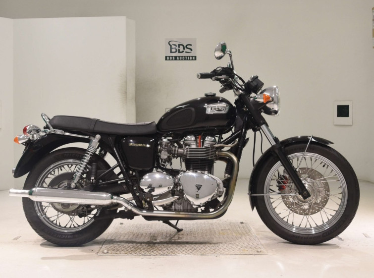 Мотоцикл Triumph BONNEVILLE с пробегом 17758 km