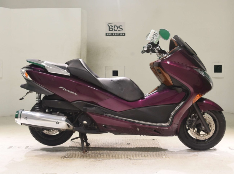 Мотоцикл Honda FORZA Z з пробігом 61283 km