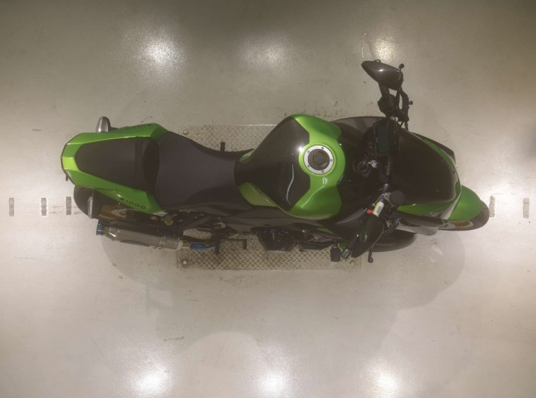 Мотоцикл Kawasaki Z1000 з пробігом 6166 km