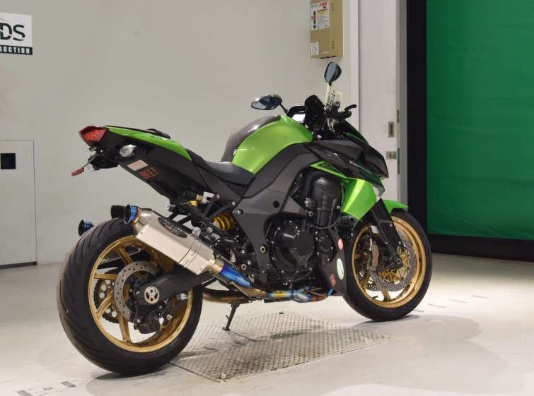 Мотоцикл Kawasaki Z1000 з пробігом 6166 km