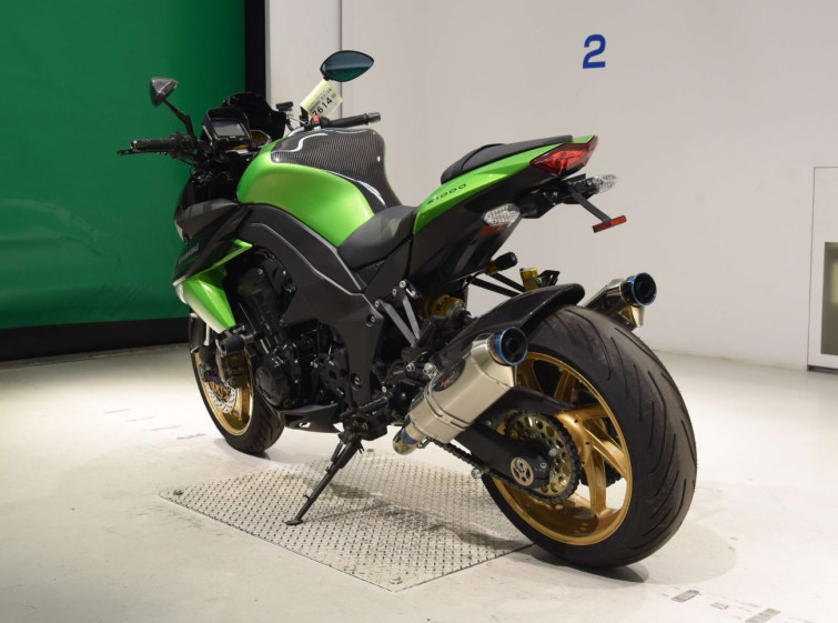 Мотоцикл Kawasaki Z1000 з пробігом 6166 km