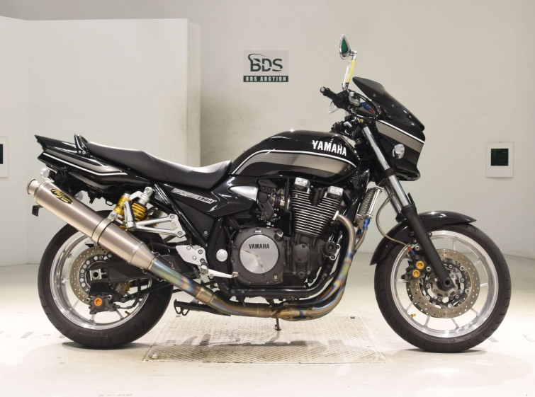 Мотоцикл Yamaha XJR1300 с пробегом 33036 km