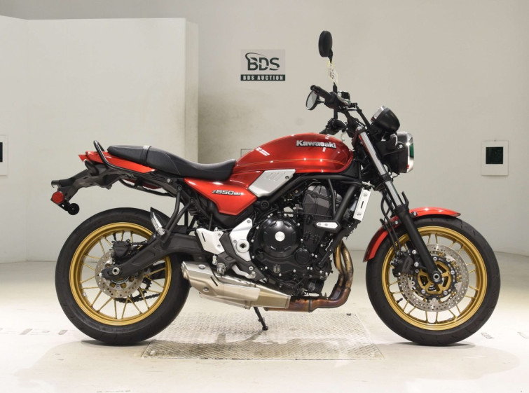 Мотоцикл Kawasaki Z650RS з пробігом 5575 km