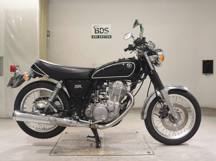 Мотоцикл Yamaha SR400 з пробігом 5927 km