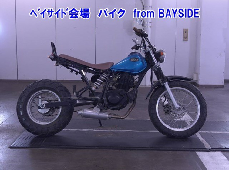 Мотоцикл Yamaha TW200E с пробегом 5659 km