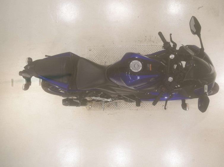 Мотоцикл Yamaha YZF-R25 з пробігом 32946 km