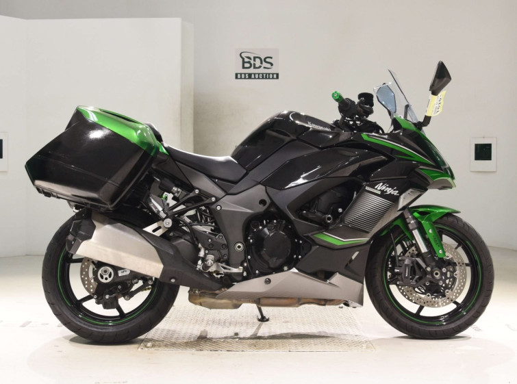Мотоцикл Kawasaki ninja 1000 sx з пробігом 19287 km