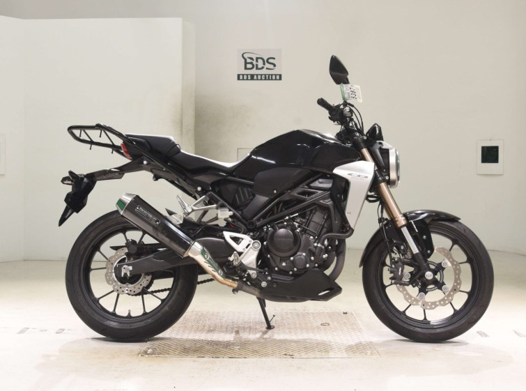 Мотоцикл Honda CB250RA с пробегом 14723 km