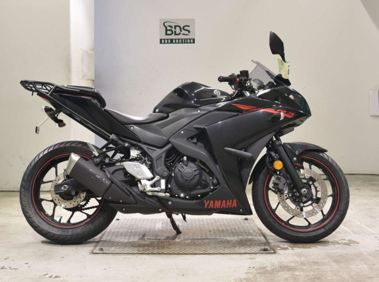 Мотоцикл Yamaha YZF-R3 з пробігом 13115 km