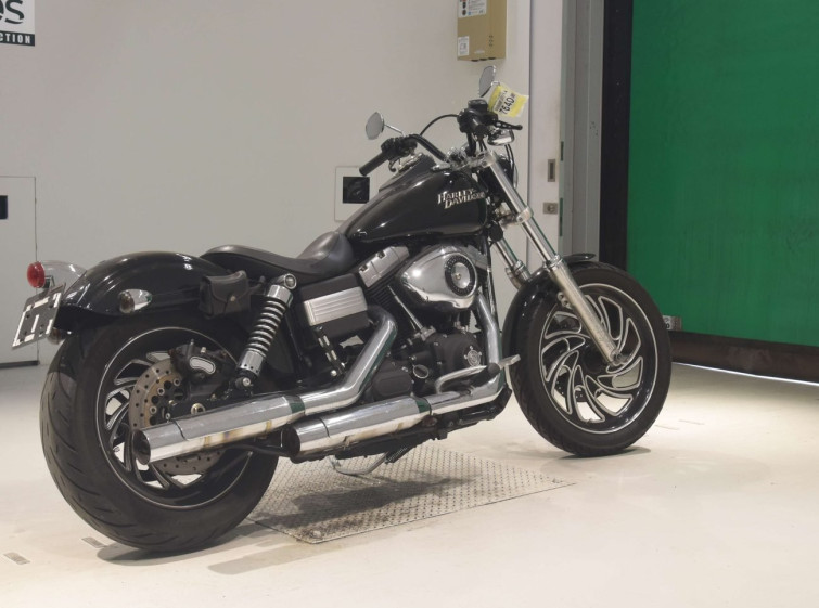 Мотоцикл HD FXDB 1580 з пробігом 29609 km