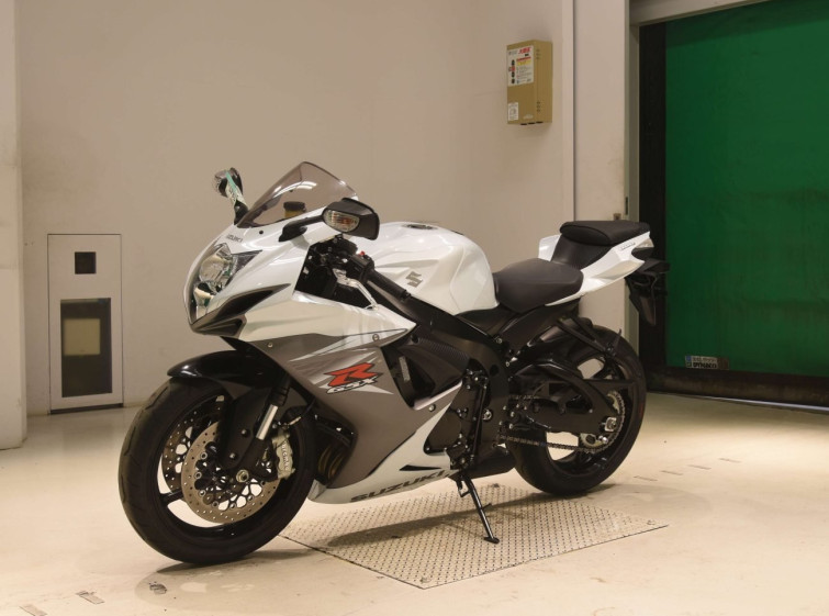 Мотоцикл Suzuki GSX-R600 з пробігом 26239 km