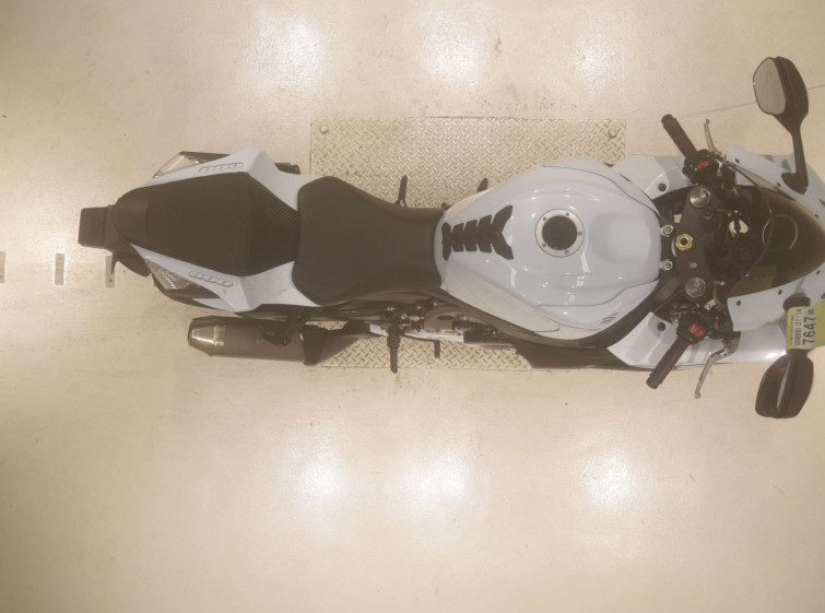 Мотоцикл Suzuki GSX-R600 з пробігом 26239 km