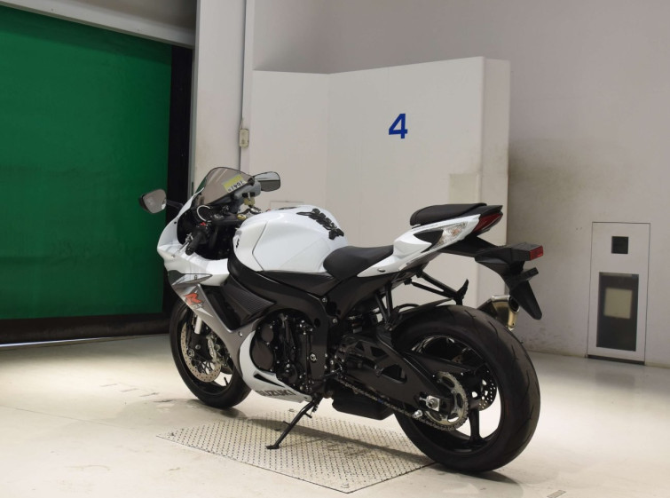 Мотоцикл Suzuki GSX-R600 з пробігом 26239 km