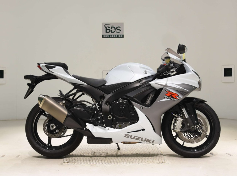 Мотоцикл Suzuki GSX-R600 з пробігом 26239 km