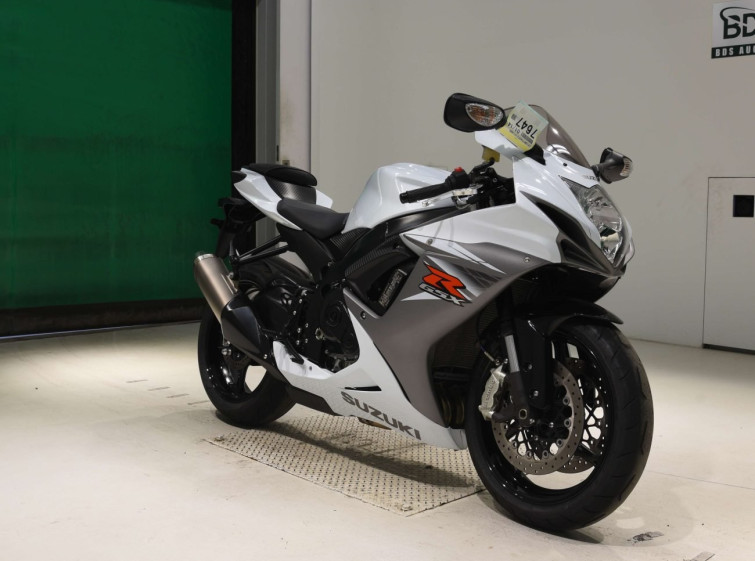 Мотоцикл Suzuki GSX-R600 з пробігом 26239 km