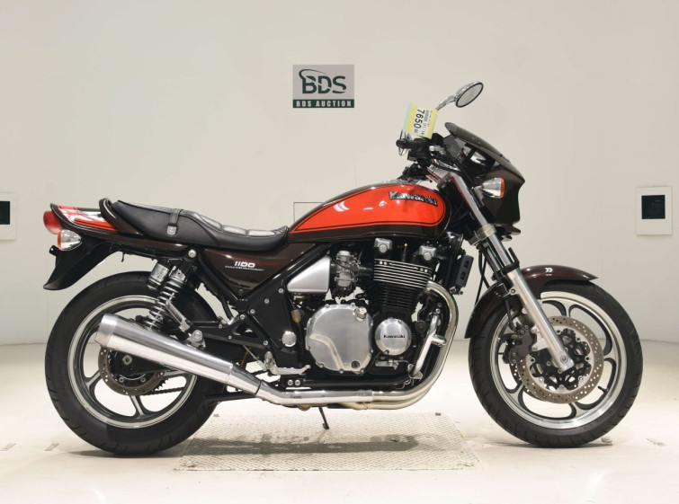Мотоцикл Kawasaki ZEPHYR1100 з пробігом 6754 km