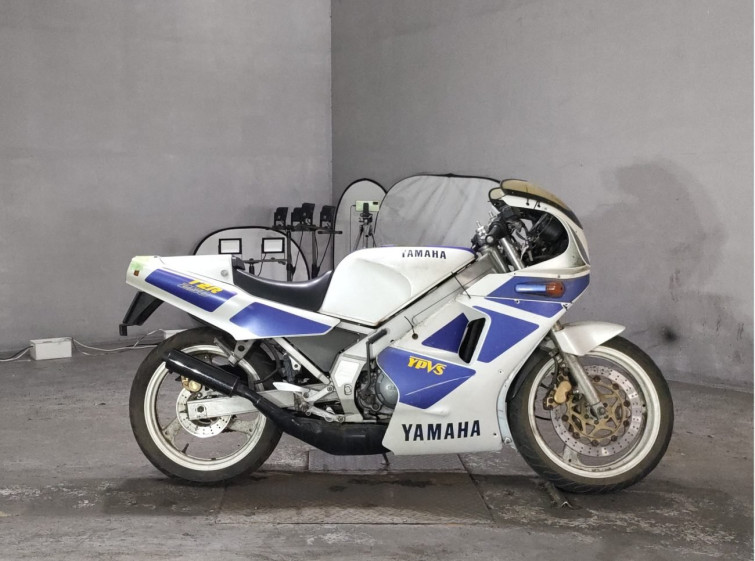 Мотоцикл Yamaha TZR250 с пробегом 3841 km