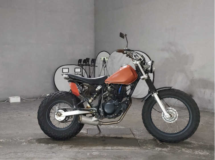 Мотоцикл Yamaha TW200 с пробегом 12038 km