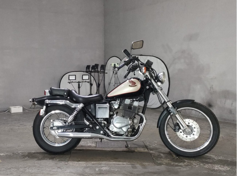 Мотоцикл Honda REBEL CMX250 с пробегом 8762 km