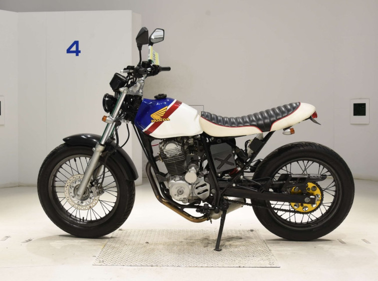 Мотоцикл Honda FTR223 з пробігом 22800 km