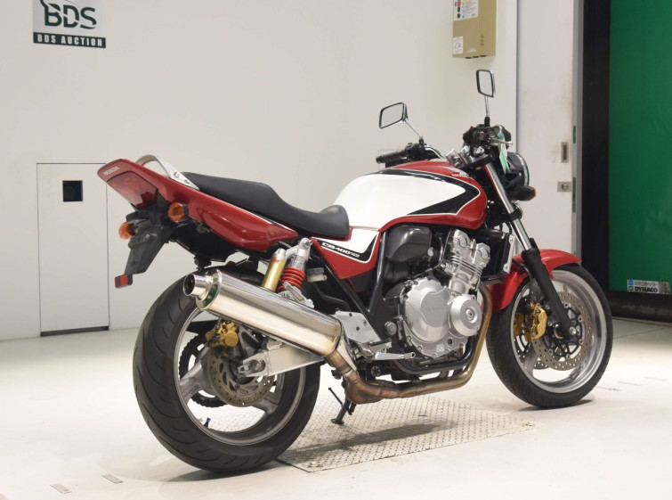 Мотоцикл Honda CB400SFV з пробігом 20879 km
