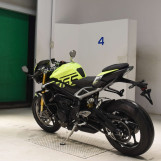 Мотоцикл Triumph STREET TRIPLE RS з пробігом 4561 km