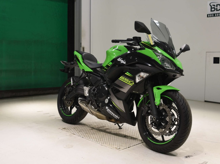Мотоцикл Kawasaki NINJA650 з пробігом 7154 km