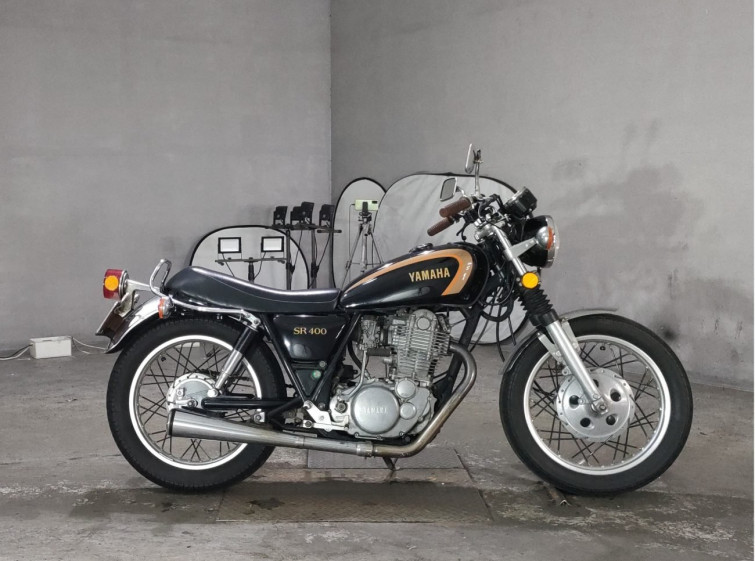 Мотоцикл Yamaha SR400 с пробегом 47399 km