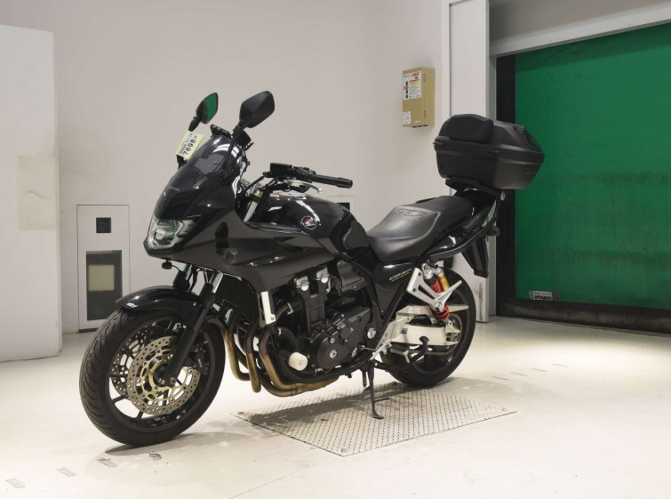 Мотоцикл Honda CB1300SF BOLDOR с пробегом 10693 km