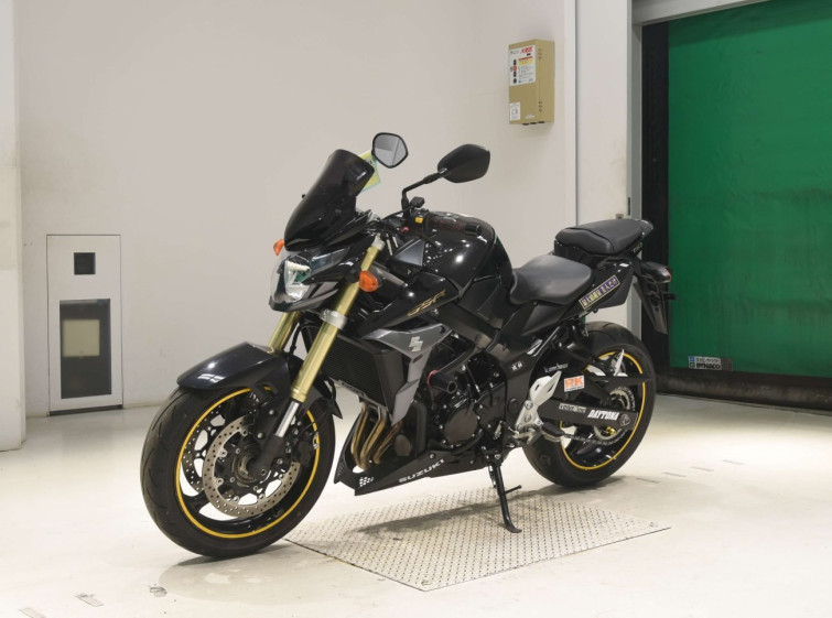 Мотоцикл Suzuki GSR750 с пробегом 26278 km
