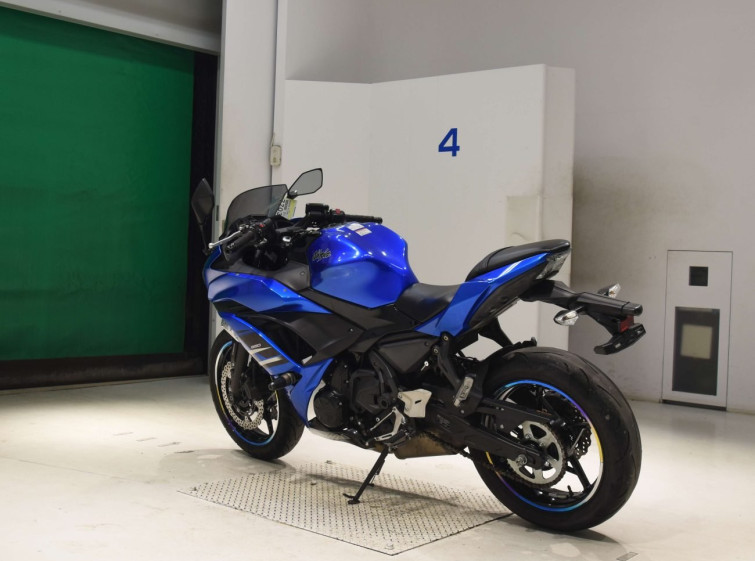 Мотоцикл Kawasaki NINJA650 з пробігом 34877 km