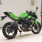 Мотоцикл Kawasaki NINJA250 з пробігом 4367 km
