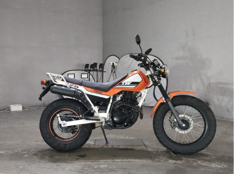 Мотоцикл Yamaha TW225 з пробігом 14733 km