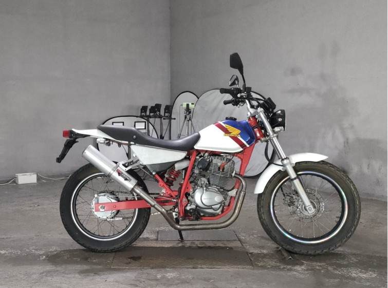 Мотоцикл Honda FTR223 з пробігом 17943 km
