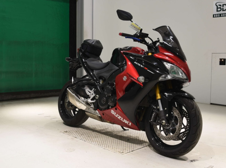 Мотоцикл Suzuki GSX-S1000F з пробігом 14957 km