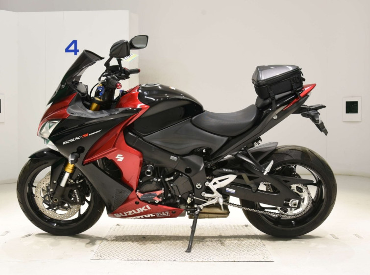 Мотоцикл Suzuki GSX-S1000F з пробігом 14957 km
