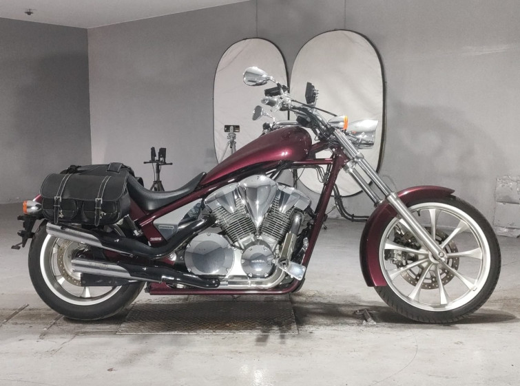 Мотоцикл Honda VT1300CX FURY з пробігом 26543 km
