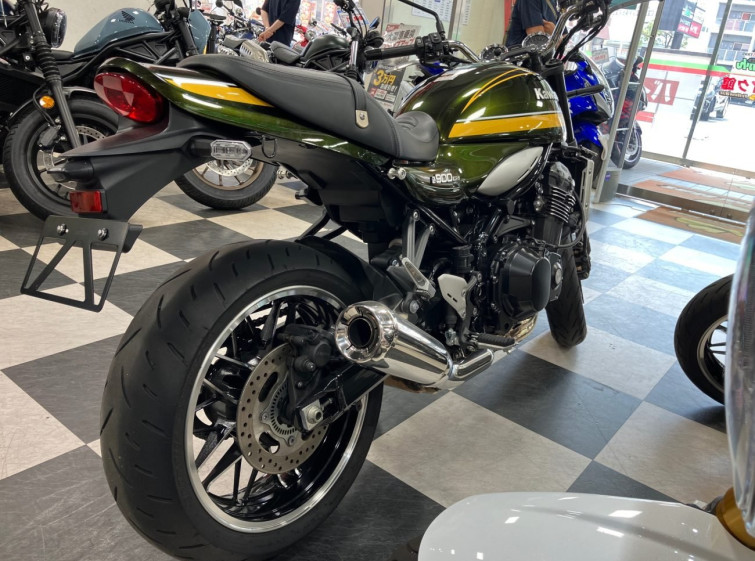 Мотоцикл Kawasaki Z900RS с пробегом 8825 km
