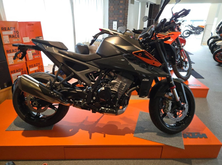 Мотоцикл KTM 990DUKE