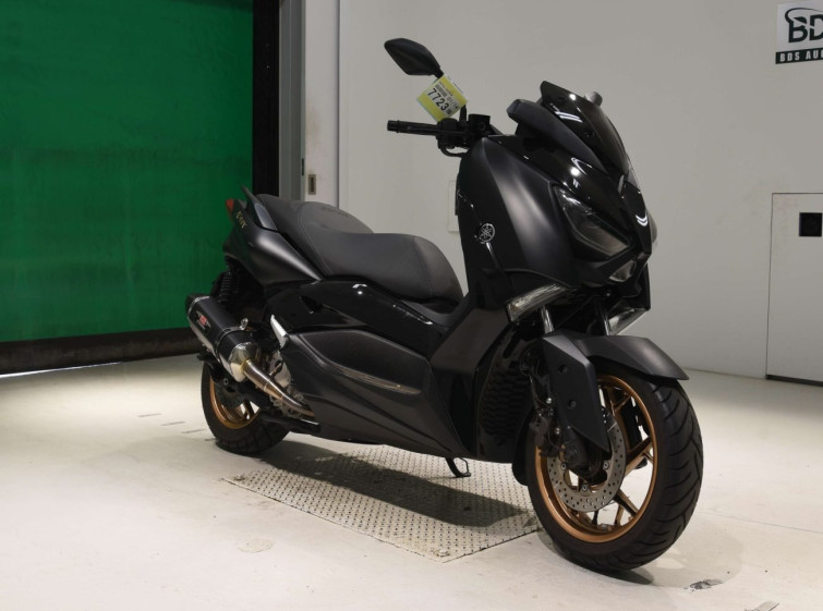 Мотоцикл Yamaha X-MAX250-2