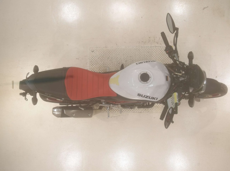 Мотоцикл Suzuki SV650A